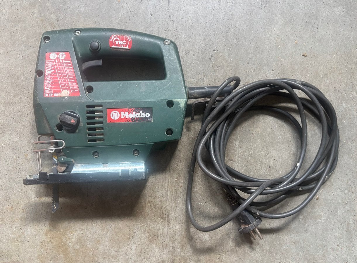 Metabo STEB 580 Decoupeerzaag - 580W, Doe-het-zelf en Verbouw, Gereedschap | Zaagmachines, Gebruikt, 600 tot 1200 watt, Ophalen of Verzenden