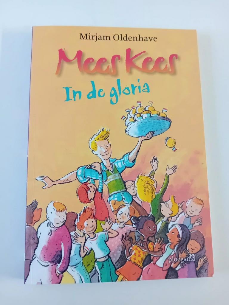Mees Kees in de gloria  - Mirjam Oldenhave, Ophalen of Verzenden, Zo goed als nieuw, Fictie algemeen