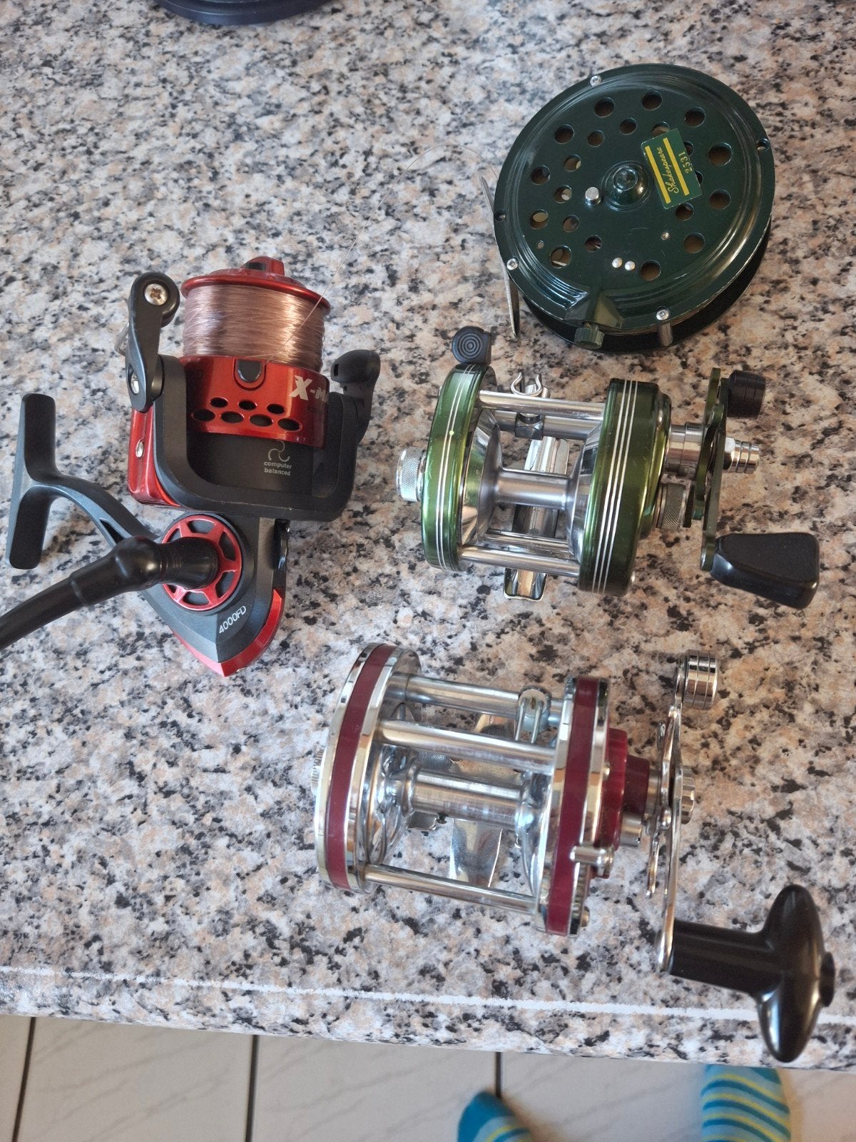 aangeboden 3reels 1 molen een koop, Ophalen of Verzenden, Molen