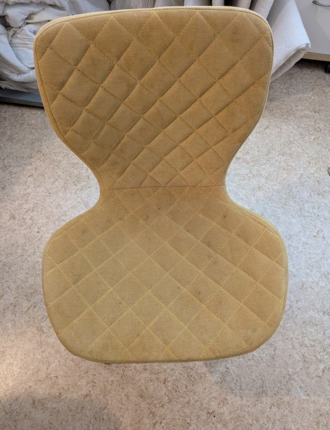 Gele stoel gratis af te halen, Huis en Inrichting, Stoelen, Ophalen, Gebruikt, Overige kleuren, Eén