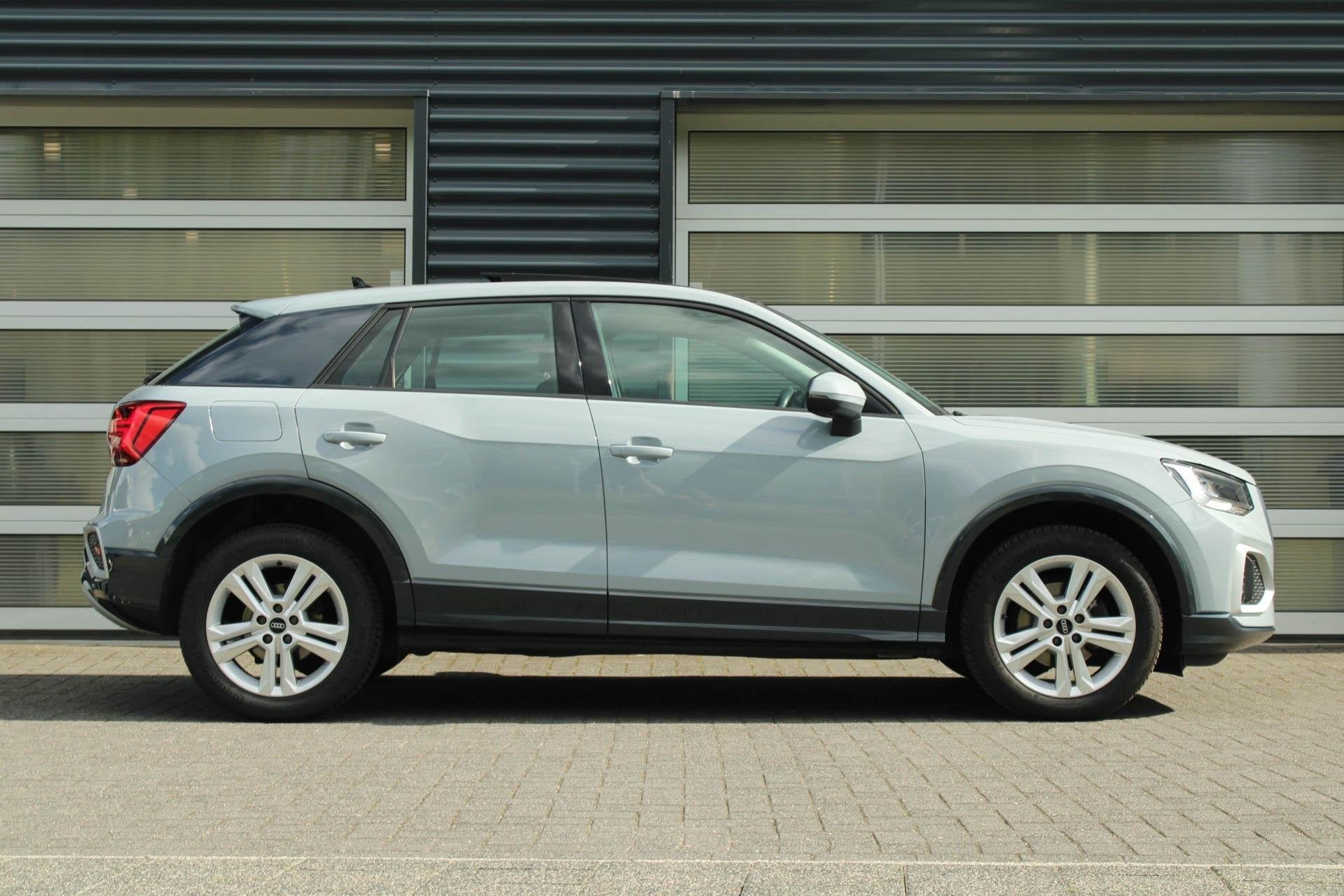 Audi Q2 30 TFSI 110pk Business Edition | Panoramadak | Bang, Auto's, Voorwielaandrijving, 12 maanden, Gebruikt, Bedrijf