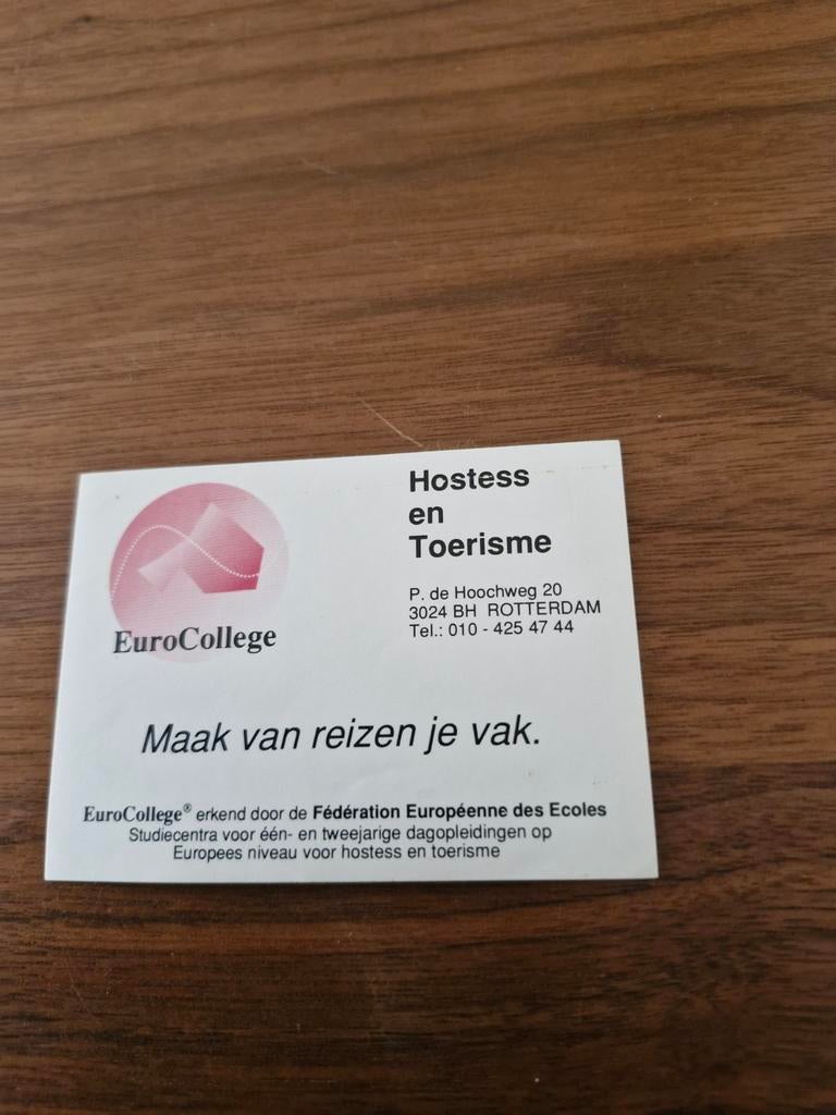 7957 Sticker Euro College Hostess en Toerisme, Verzamelen, Ophalen of Verzenden