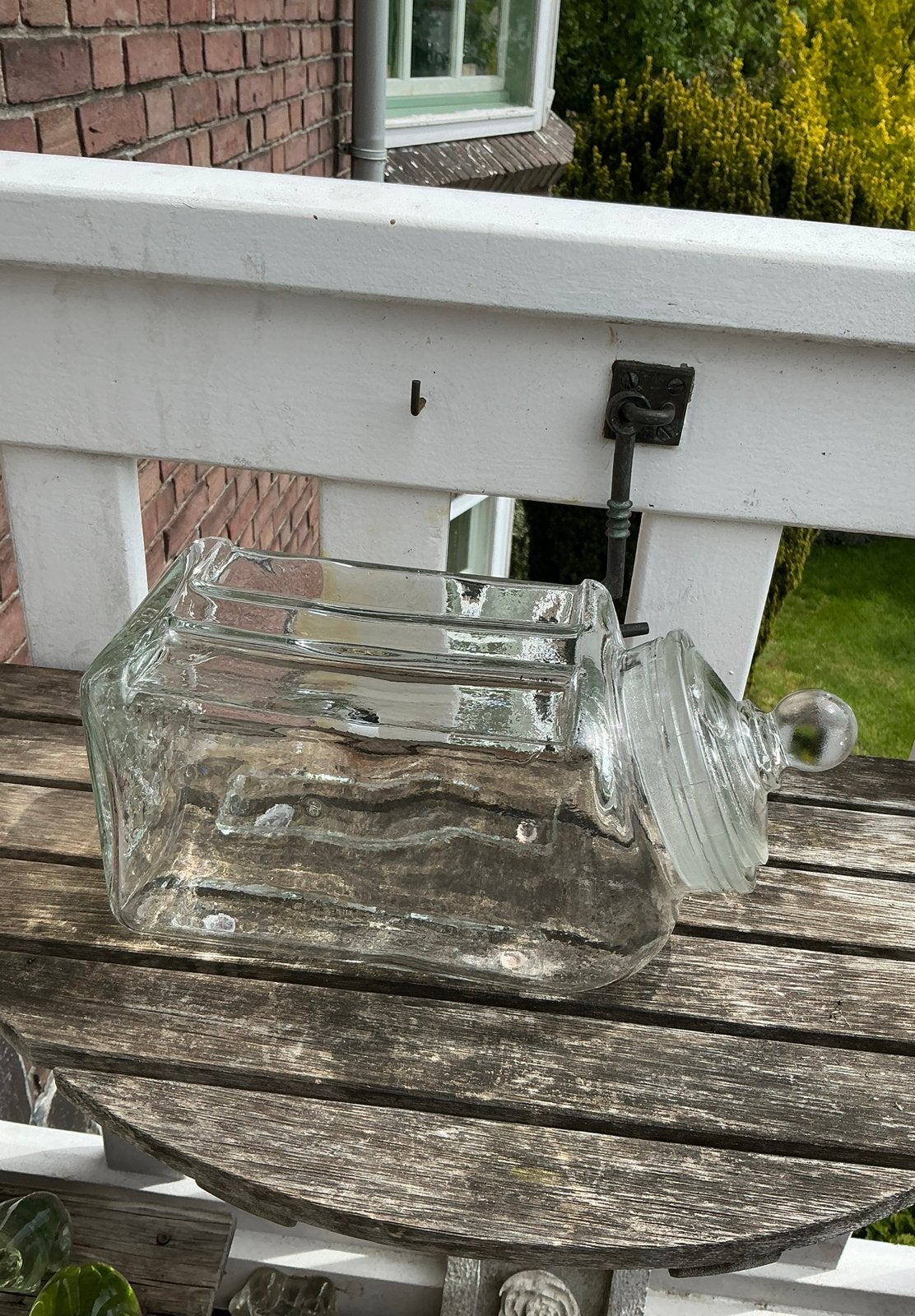 Liggende glazen stopfles, snoeppot v. Ikea met deksel + chip, Ophalen of Verzenden, Zo goed als nieuw