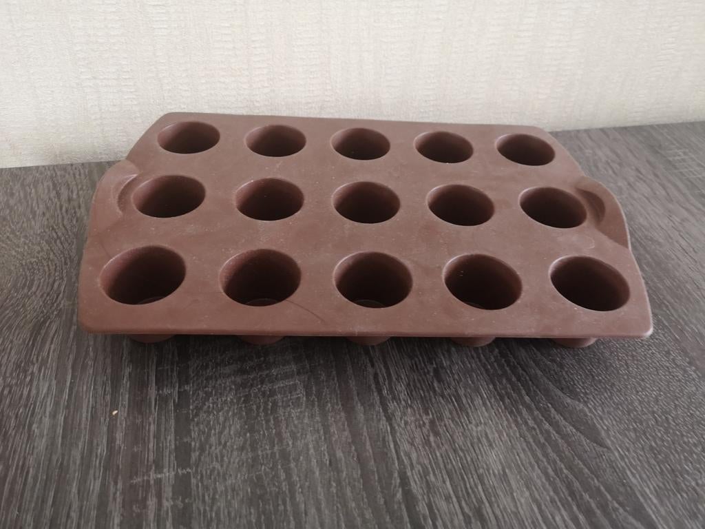 Tupperware bakvorm mini muffins, Ophalen of Verzenden, Gebruikt, Bruin, Overige typen