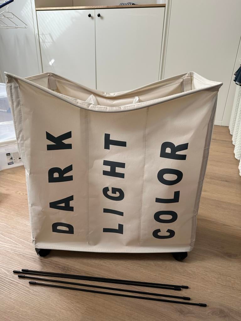 Wenko wasmand 3 vakken - Sorteer je was gemakkelijk, Ophalen, Beige, Zo goed als nieuw, Modern