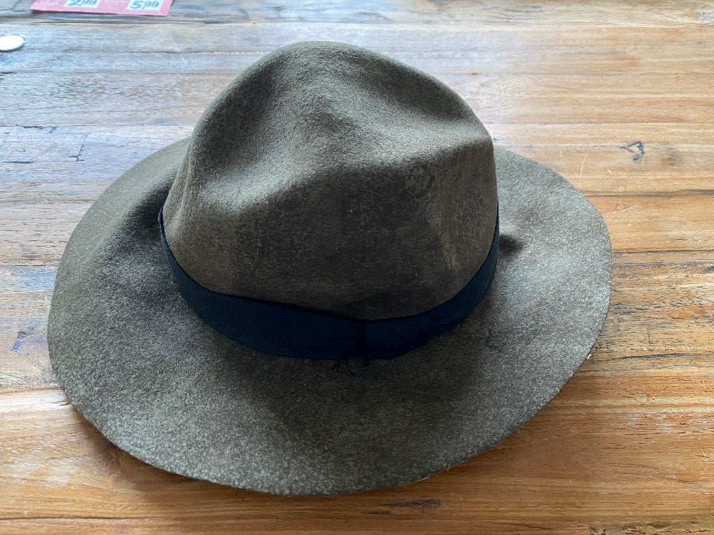 ZARA 110 % wollen legergroene hoed - Maat M, 55 cm (S, 6⅞ inch) of minder, Hoed, Zo goed als nieuw, Ophalen