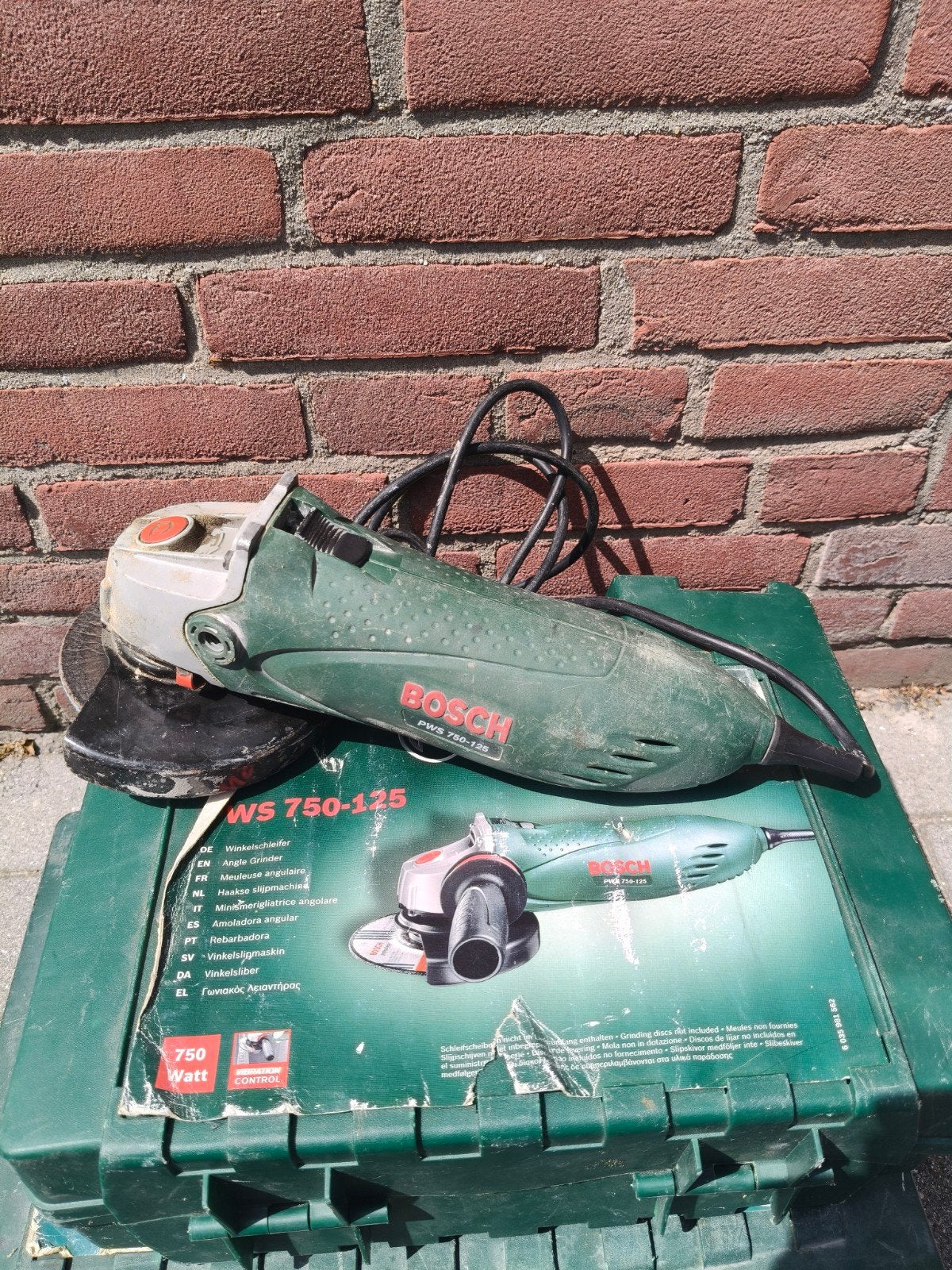 Bosch PWS 750-125 Haakse Slijpmachine met Koffer, Ophalen of Verzenden, Gebruikt, Haakse handslijpmachine