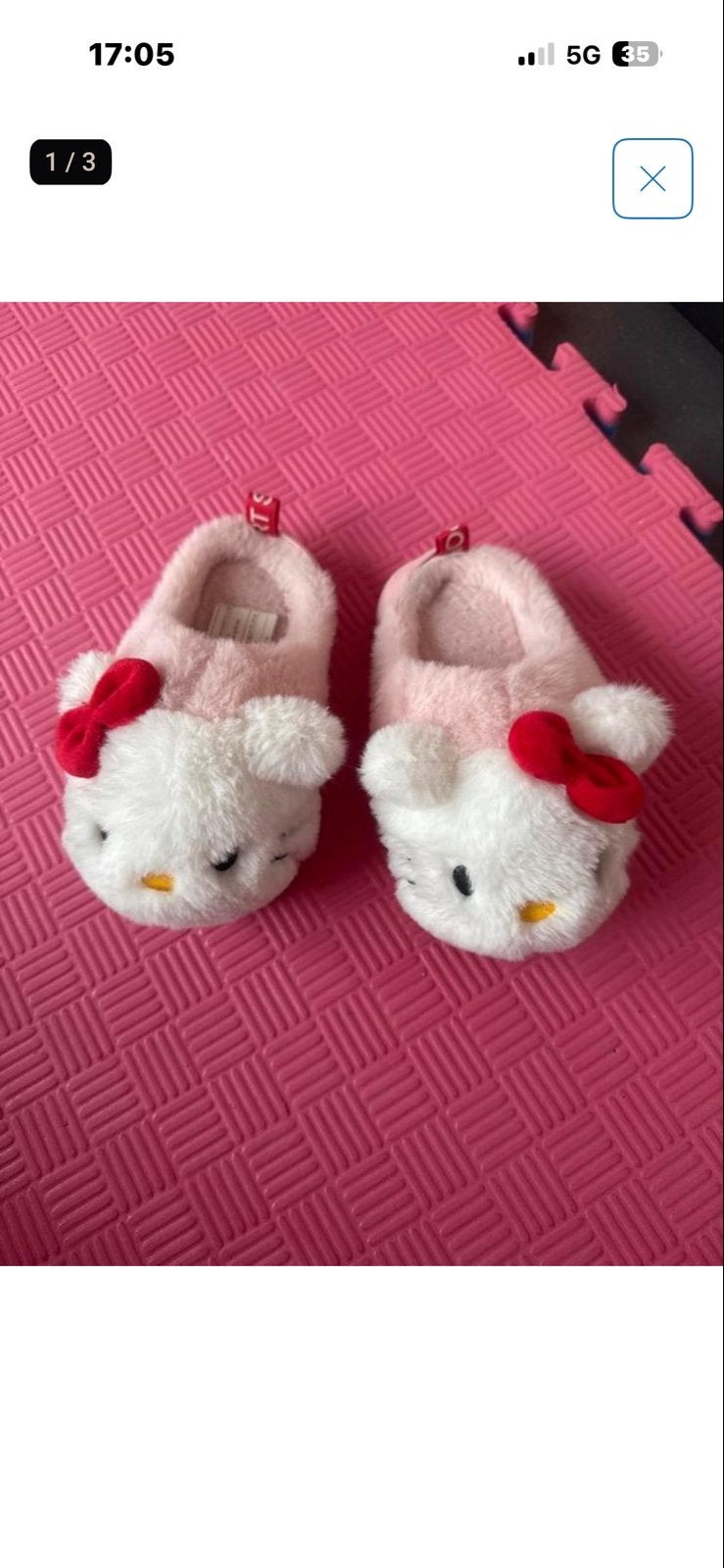 Roze Hello Kitty pantoffels voor kinderen, Ophalen of Verzenden, Zo goed als nieuw, Meisje, Overige typen