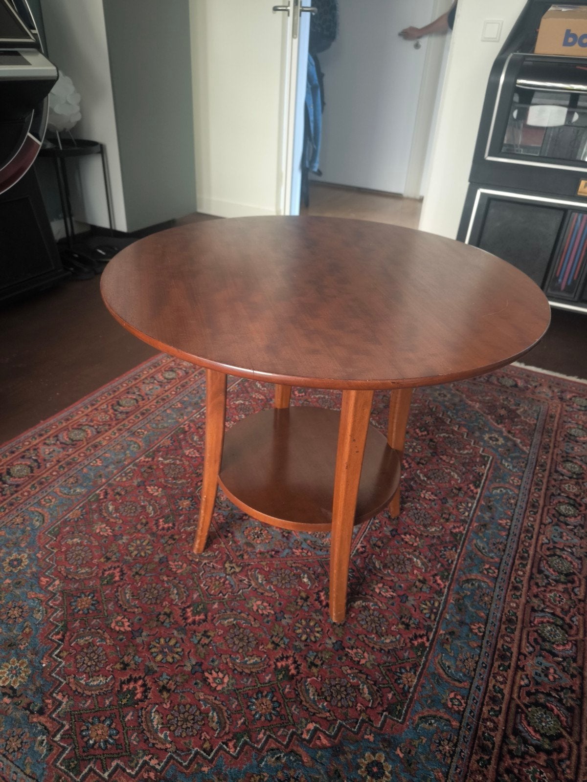 Vintage ronde salontafel / bijzettafel – hout – Ø 70 cm, Ophalen