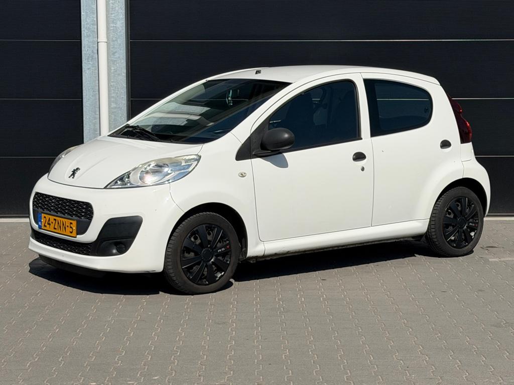 Peugeot 107 1.0 Access Accent/Airco/Netjes/WEINIG KM, Voorwielaandrijving, Euro 5, Gebruikt, 4 stoelen