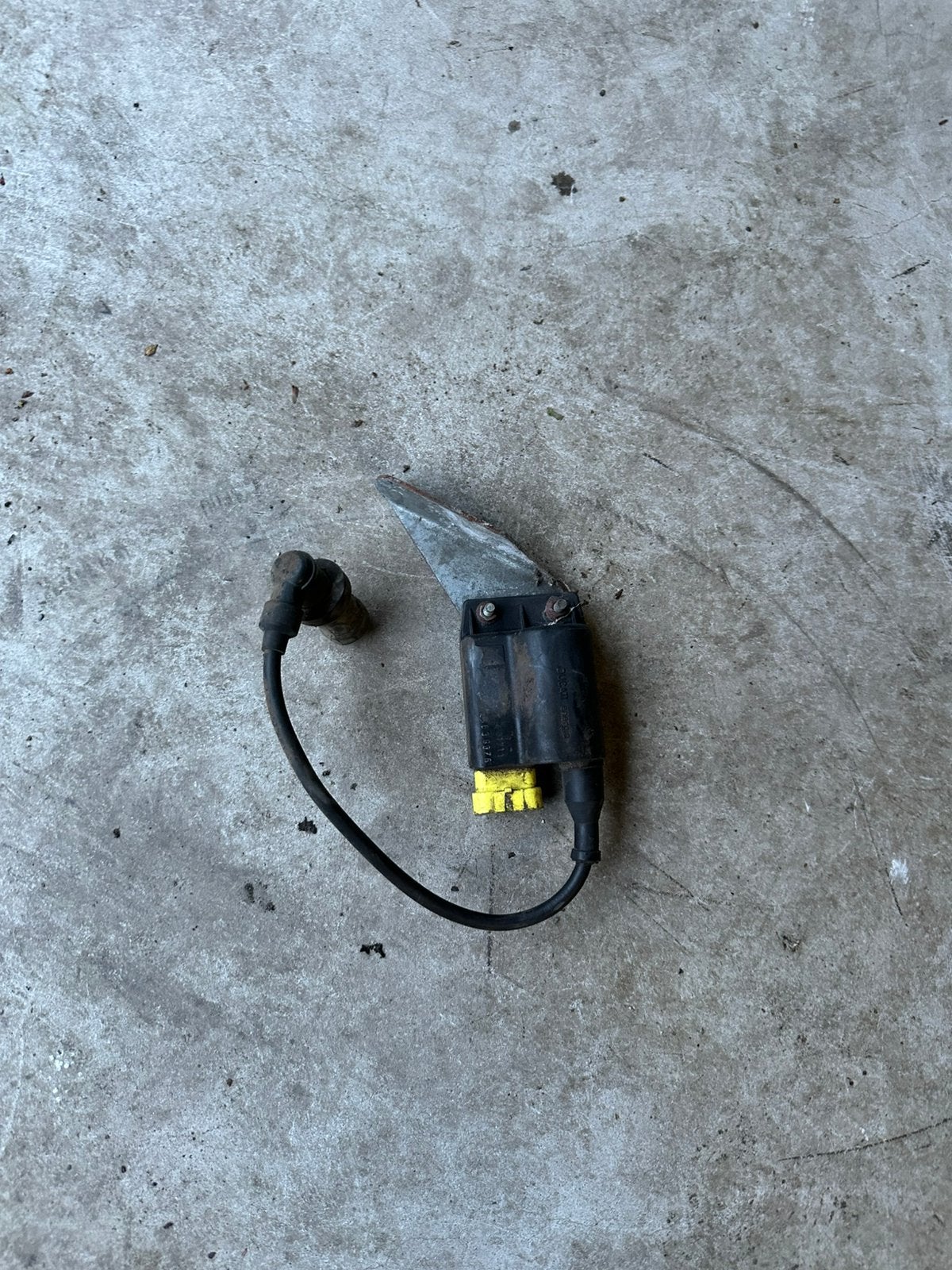 Ducati cdi geel brom, Ophalen of Verzenden, Nieuw