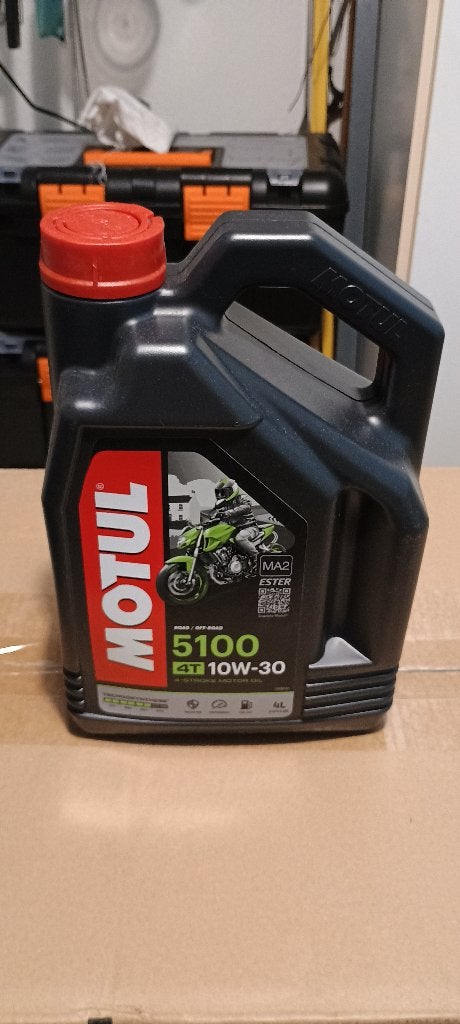 Motul 10W30  1L verpakking , 4L verpakking, Motoren, Accessoires | Onderhoudsmiddelen, Ophalen