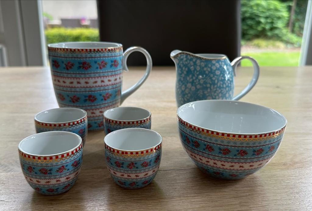 Pip Studio servies - Floral en Ribbon Rose diversen, Huis en Inrichting, Keuken | Servies, Ophalen of Verzenden, Zo goed als nieuw