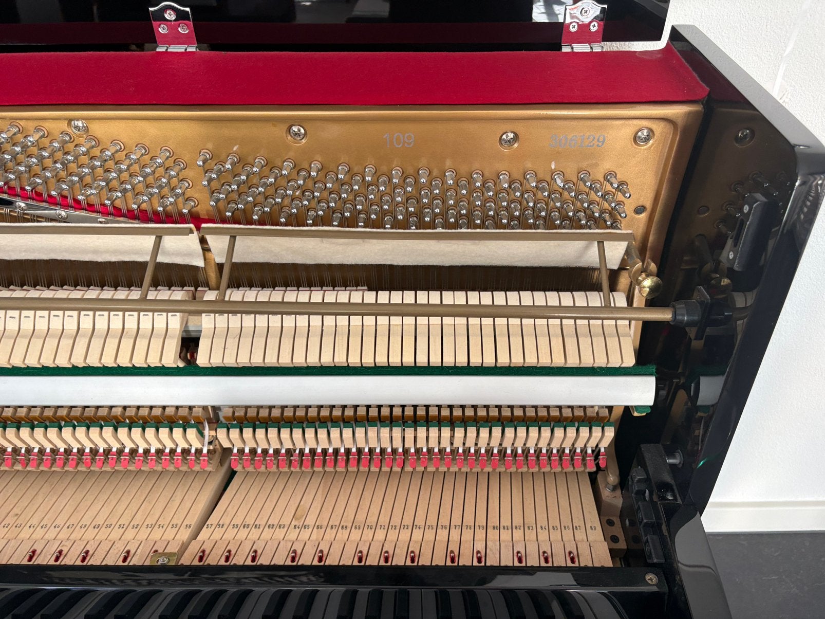 König piano zwart hoogglans – Genio Premium Silent systeem, Ophalen, Zo goed als nieuw