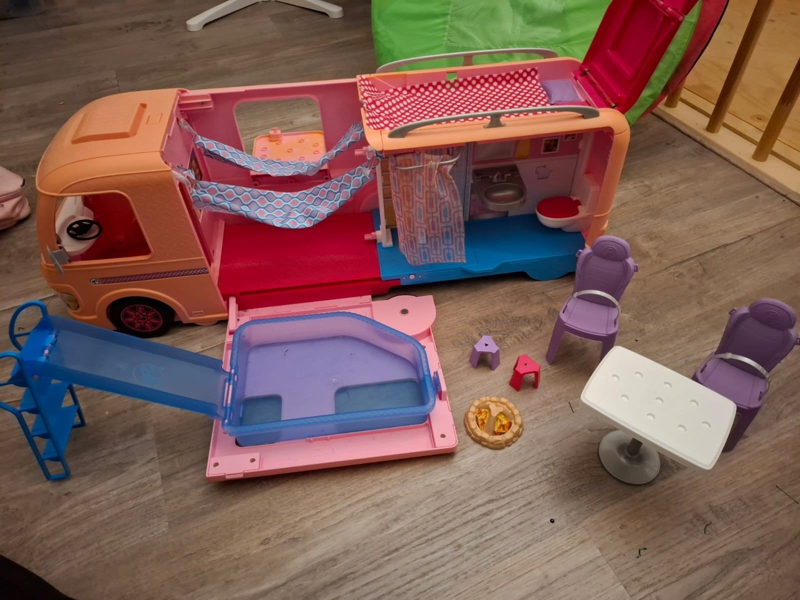 barbie camper, Ophalen of Verzenden, Gebruikt, Toebehoren
