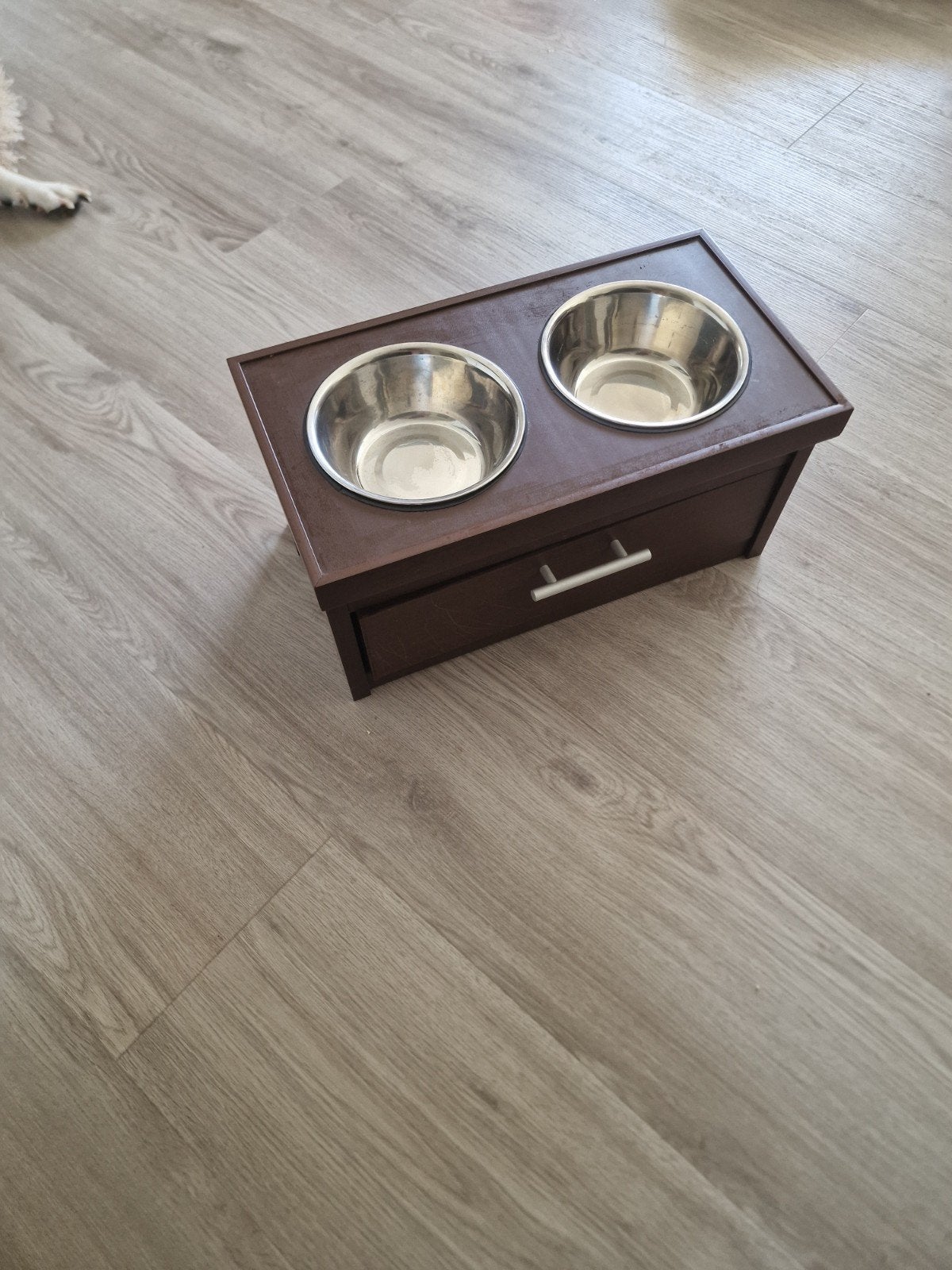 Houten voederstandaard New Age Pet, Ophalen of Verzenden, Gebruikt