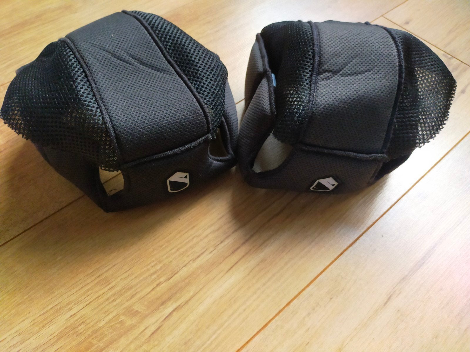 2x samshield liner, Ophalen of Verzenden, Zo goed als nieuw, Rijhelm/cap, Zwart