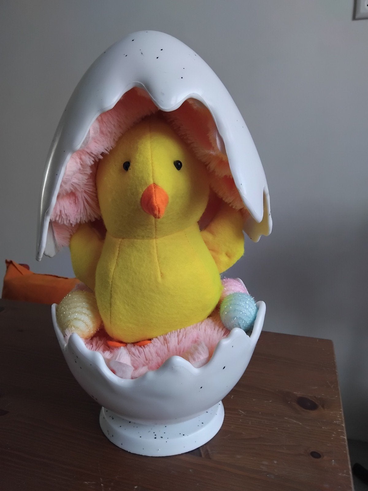 Kuiken knuffel in ei - ongeveer 40cm geel met roze blauwe ei, Diversen, Ophalen, Zo goed als nieuw