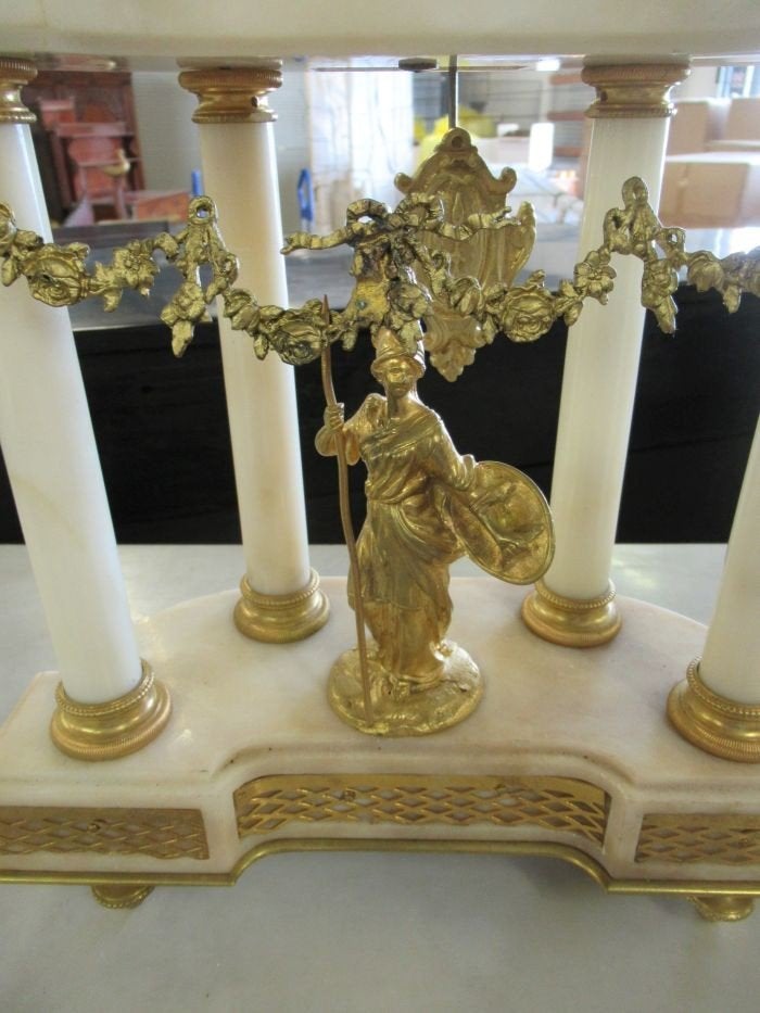 Oer 10094 antieke wit marmeren en bronzen portaal pendule, Ophalen
