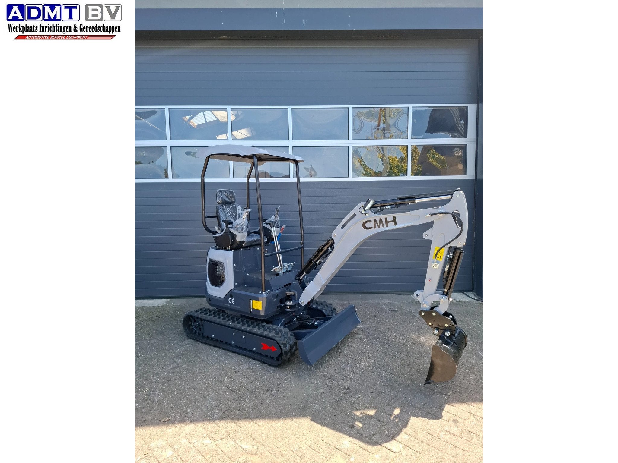 CMH LX18 Minigraver 1.8T Kubota D722 (bj 2026), Graafmachine