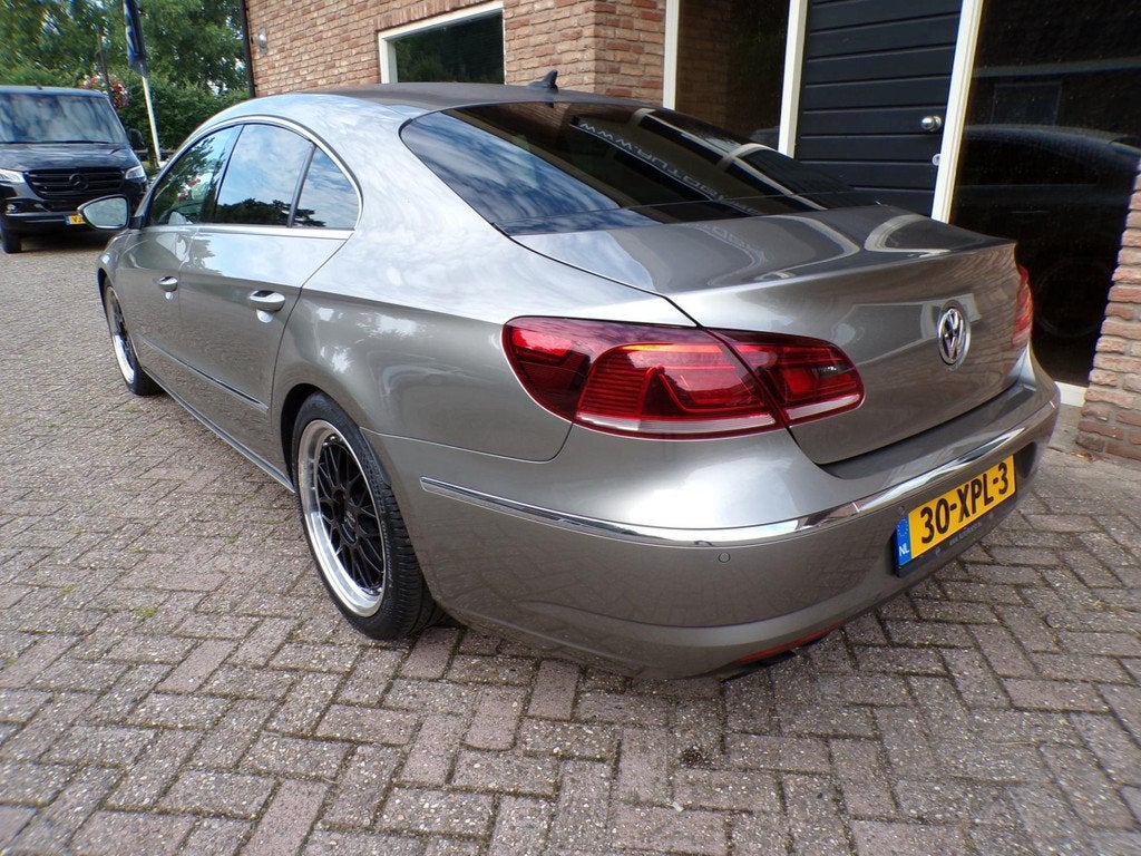 Volkswagen CC 1.8 TSI Automaat / Navi, Euro 5, Stof, Zwart, Bruin