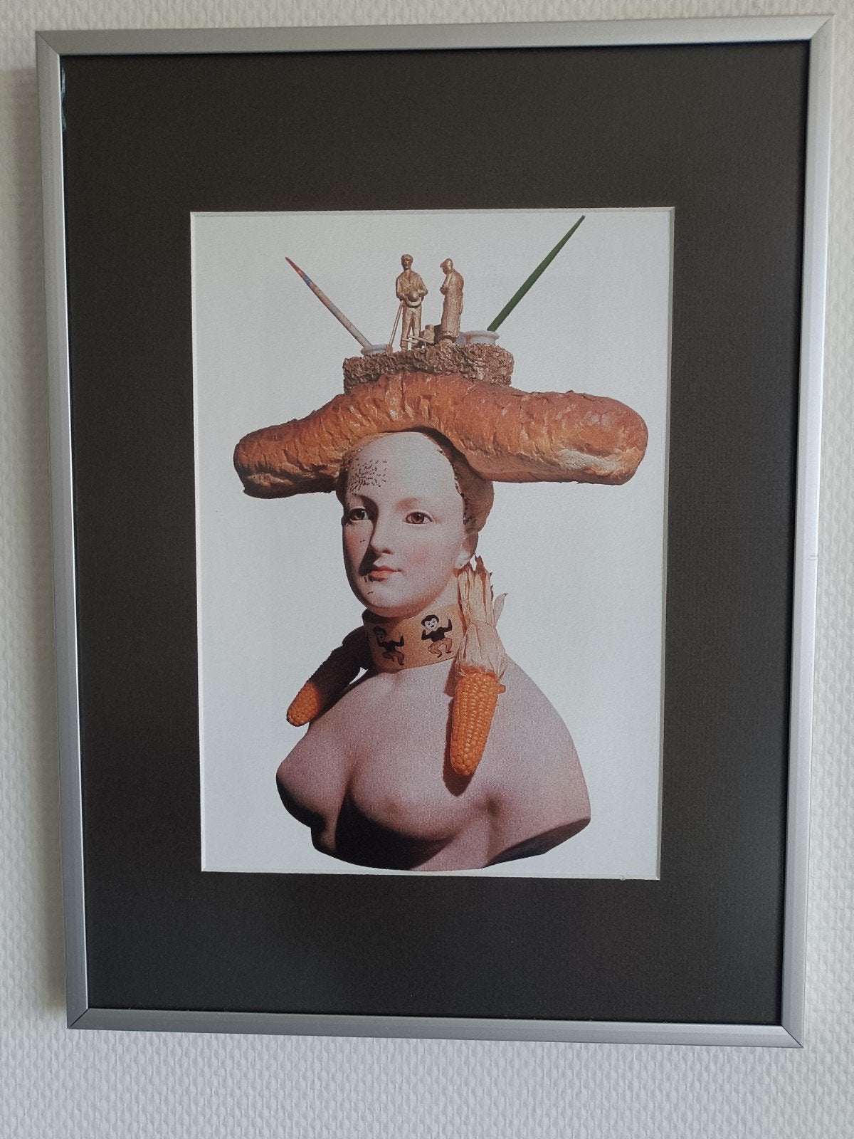ingelijste Dali foto in lijst - 31 x 41 cm, Surrealisme, Ophalen of Verzenden, Overige onderwerpen, Papier