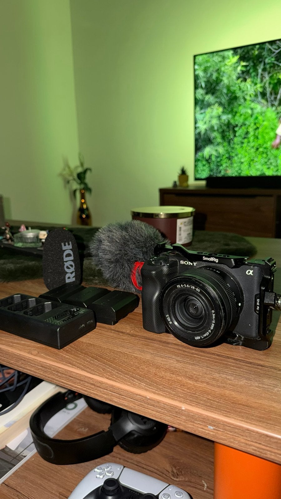 Sony ZV-E1 + 28-60mm + SmallRig + 4 Accu’s + RØDE Mic, Overige soorten, Zo goed als nieuw, Sony, Externe microfoon
