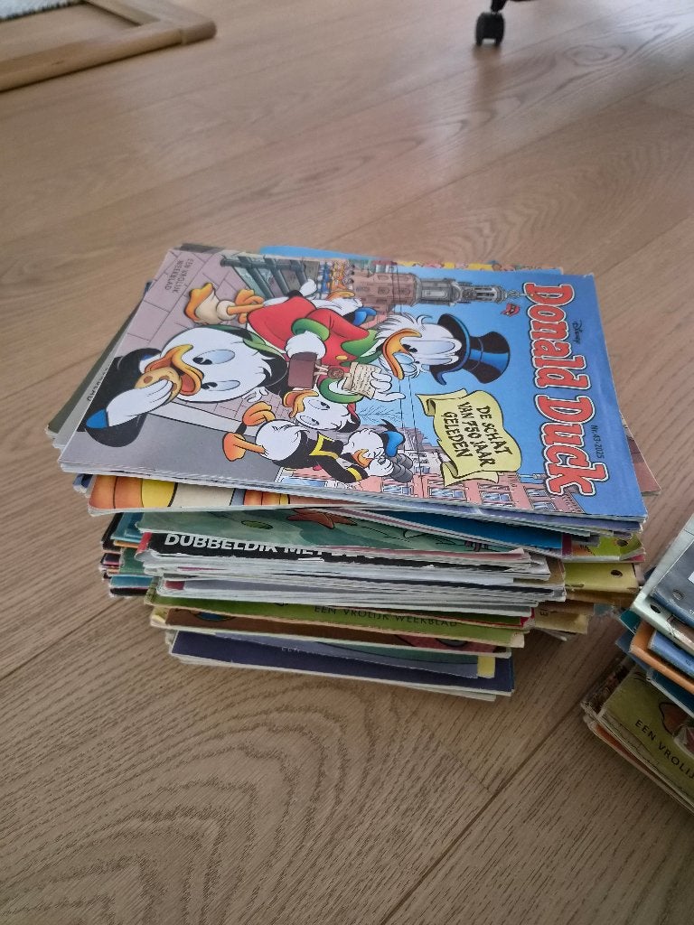 Donald Duck, Meerdere stripboeken, Ophalen, Gelezen