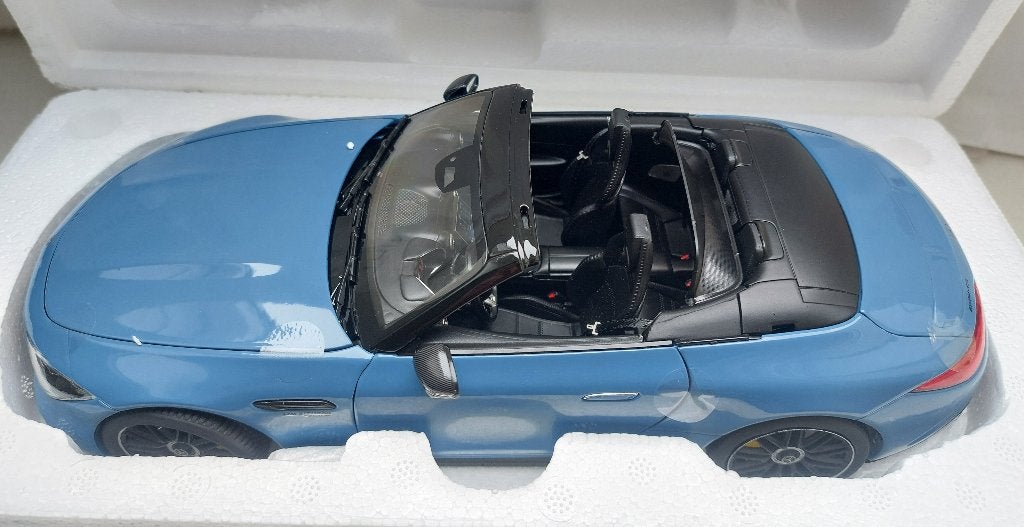iScale 1:18 Mercedes SL63 AMG 4Matic+ 2021 blauw met sofftop, Ophalen of Verzenden, Nieuw, Auto, Overige merken