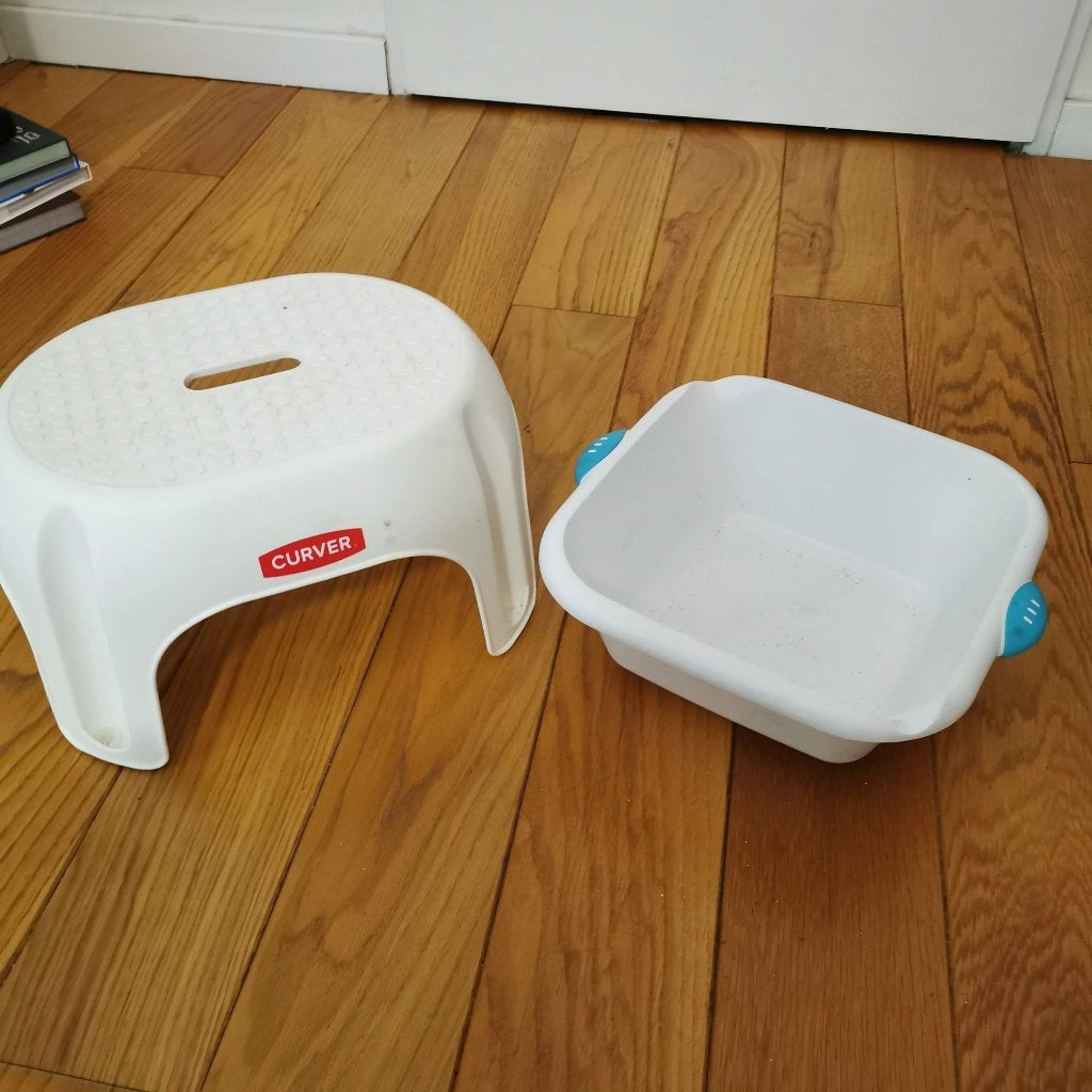 Krukje en een teiltje, Ophalen, Gebruikt, Kunststof