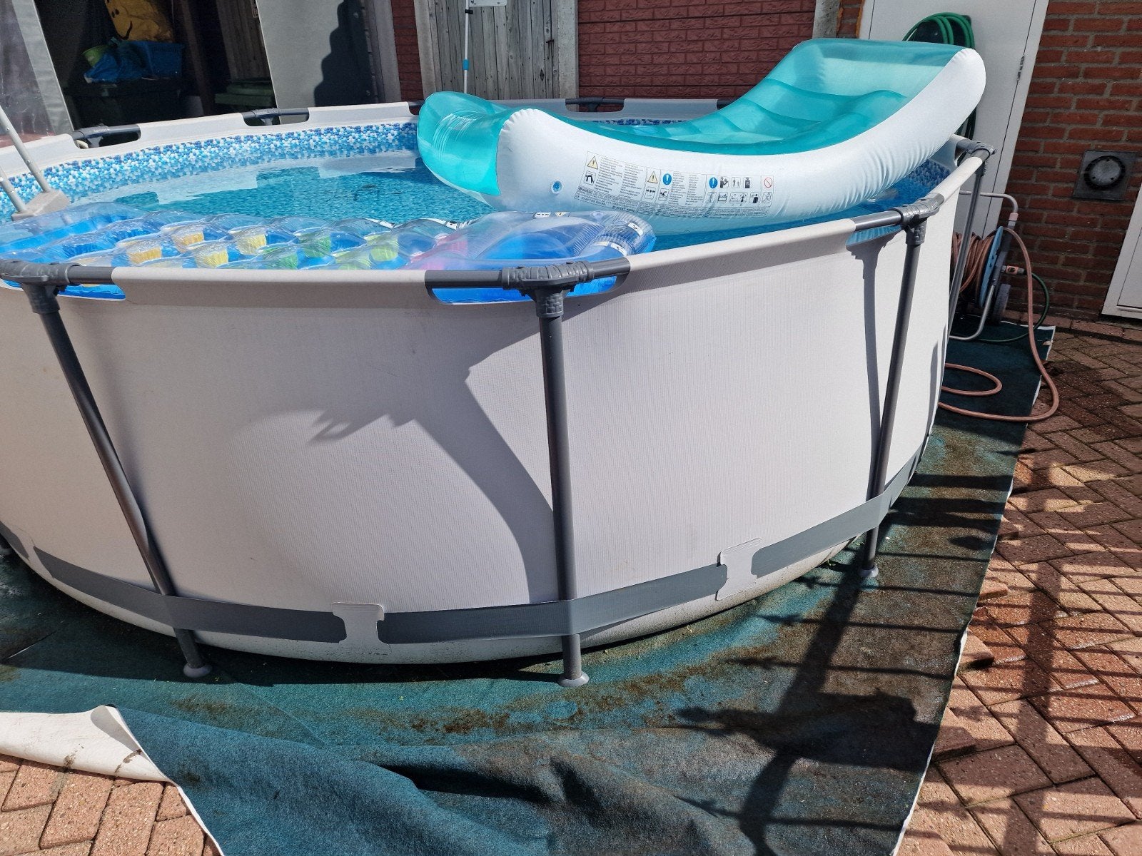 Gebruikt zwembad met trap en nieuwe pomp, Tuin en Terras, Zwembaden, Ophalen, Rechthoekig, 200 tot 300 cm, Opzetzwembad