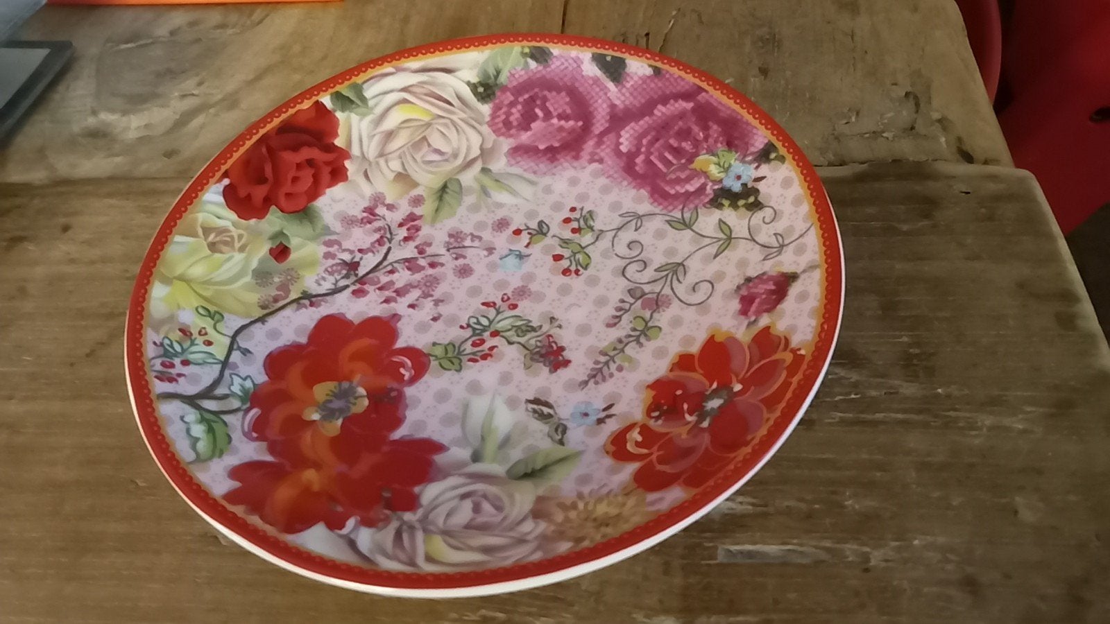 servies albert heijn bordjes vrolijke bloemen samen:, Huis en Inrichting, Ophalen of Verzenden, Zo goed als nieuw, Bord(en), Overige stijlen
