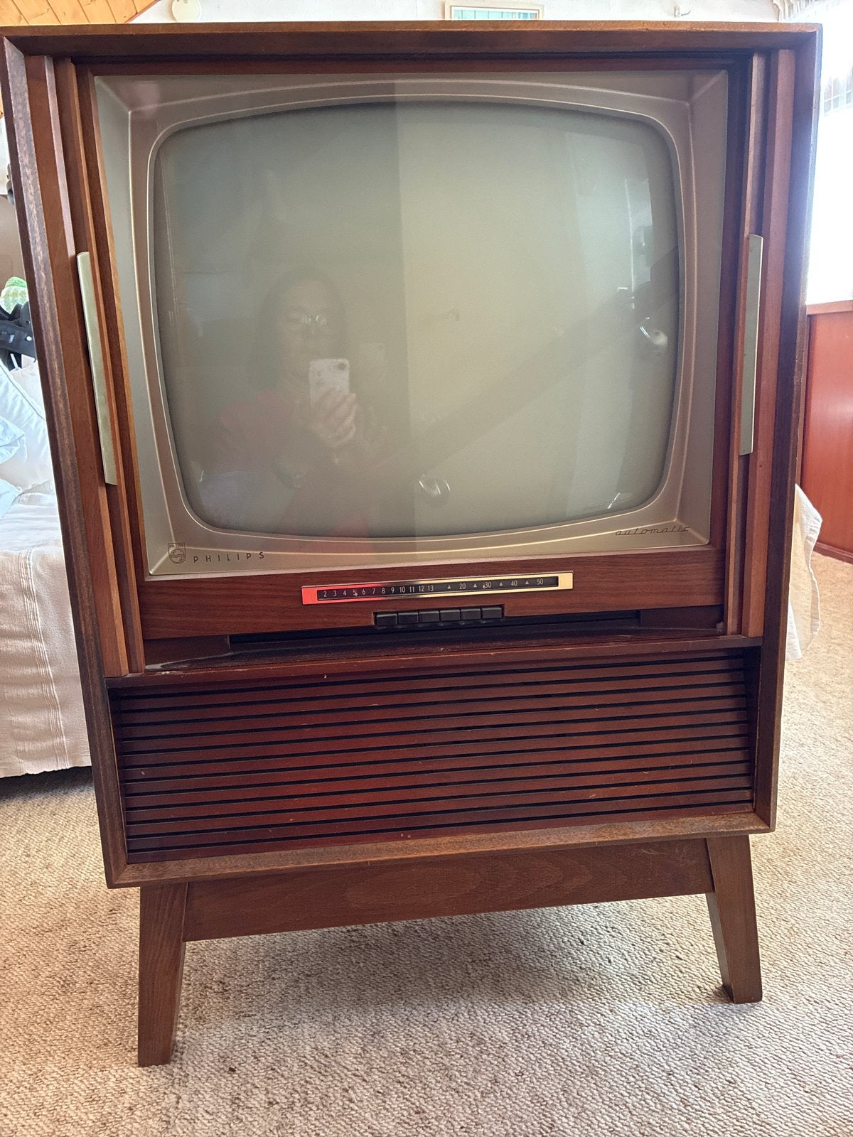 Vintage Philips Televisie met Houten Kast en Afstandsbedieni, Antiek en Kunst, Antiek | Tv's en Audio, Ophalen