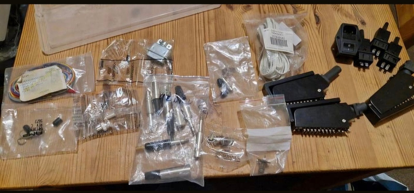 Diverse elektronica onderdelen., Hobby en Vrije tijd, Elektronica-componenten, Zo goed als nieuw, Ophalen