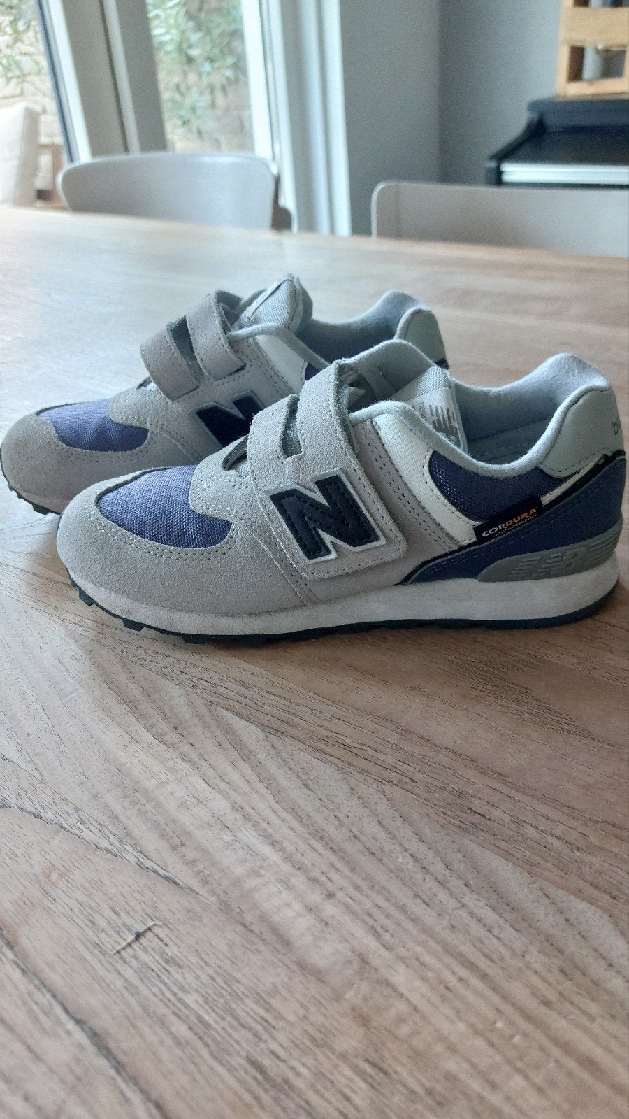 New Balance sneakers maat 33,5 - Nieuw, Jongen of Meisje, Schoenen, Ophalen of Verzenden, Zo goed als nieuw