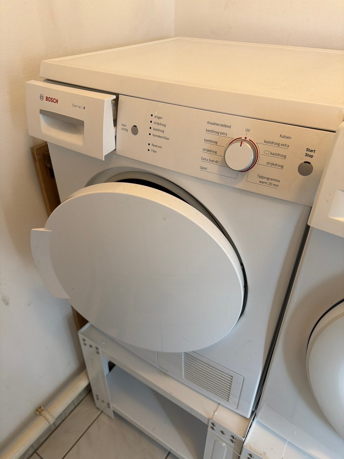 Bosch Serie 4 Condensdroger - Zo goed als nieuw, Witgoed en Apparatuur, Ophalen, 6 tot 8 kg, Zo goed als nieuw, Voorlader