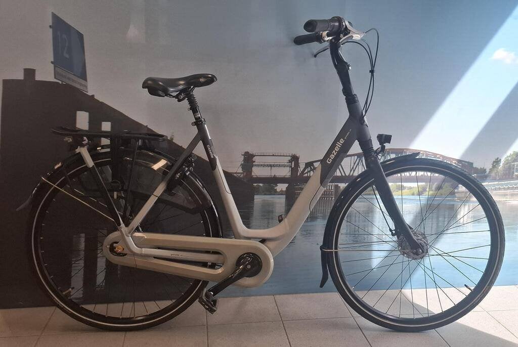 Gazelle Grenoble C8 D57 N8 8 versn. met Rollerbrakes, Fietsen en Brommers, Gebruikt, Versnellingen, Gazelle, 56 cm of meer