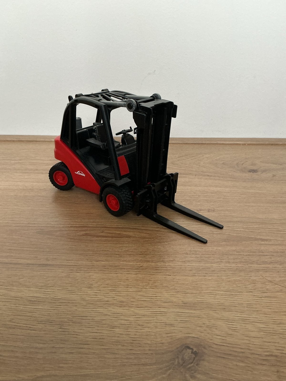 Bruder Linde vorkheftruck - Zo goed als nieuw, Verzenden, Zo goed als nieuw