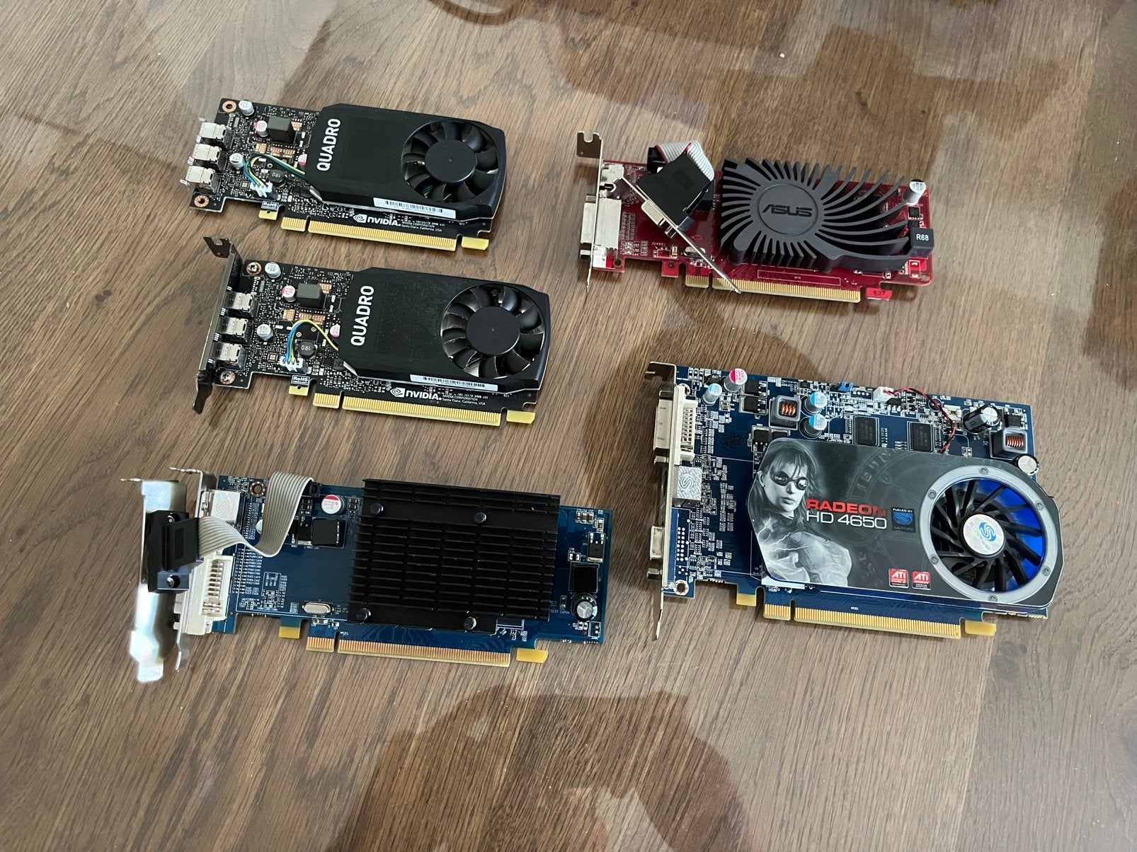 Partij low-profile videokaarten, Ophalen of Verzenden, Zo goed als nieuw, GDDR5, PCI-Express 3