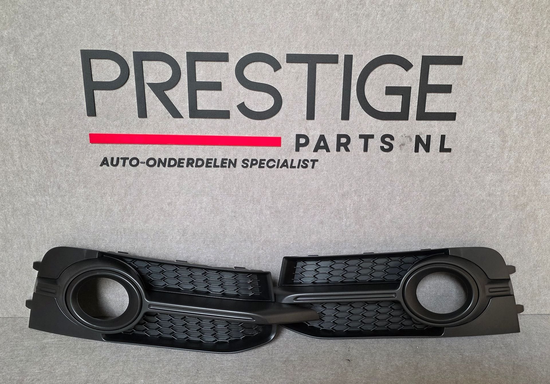 Bumper Roosters Grille Audi A1 8X 8X0 S-LINE S1 2010-2014, -, Voor, Nieuw, Ophalen of Verzenden