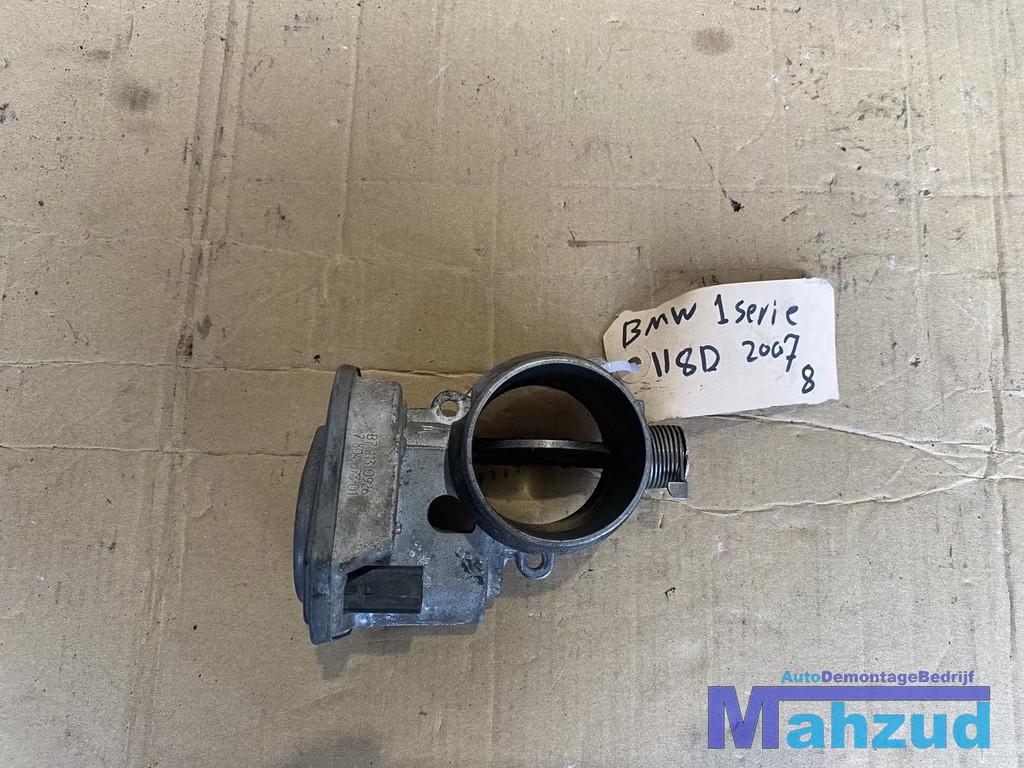 BMW 1 SERIE E87 118D Gasklephuis 780437301, Petuelring 130
80788  Munich, DE, Gebruikt, Info@bmw.de, Ophalen of Verzenden