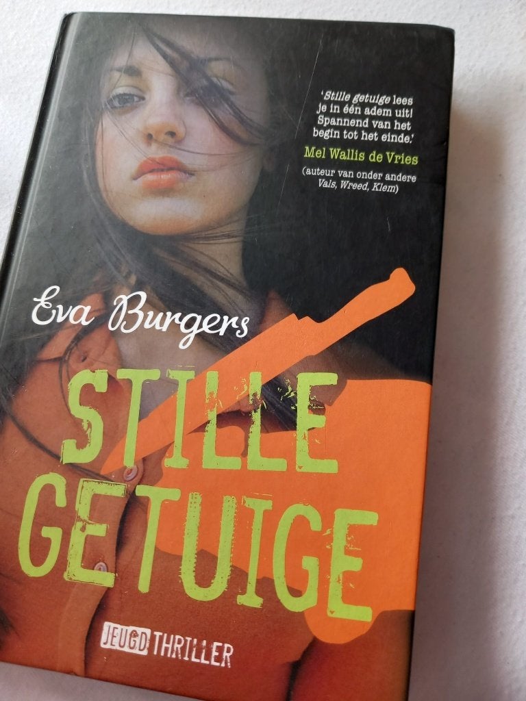 Stille getuige , Eva Burgers, Ophalen of Verzenden, Zo goed als nieuw