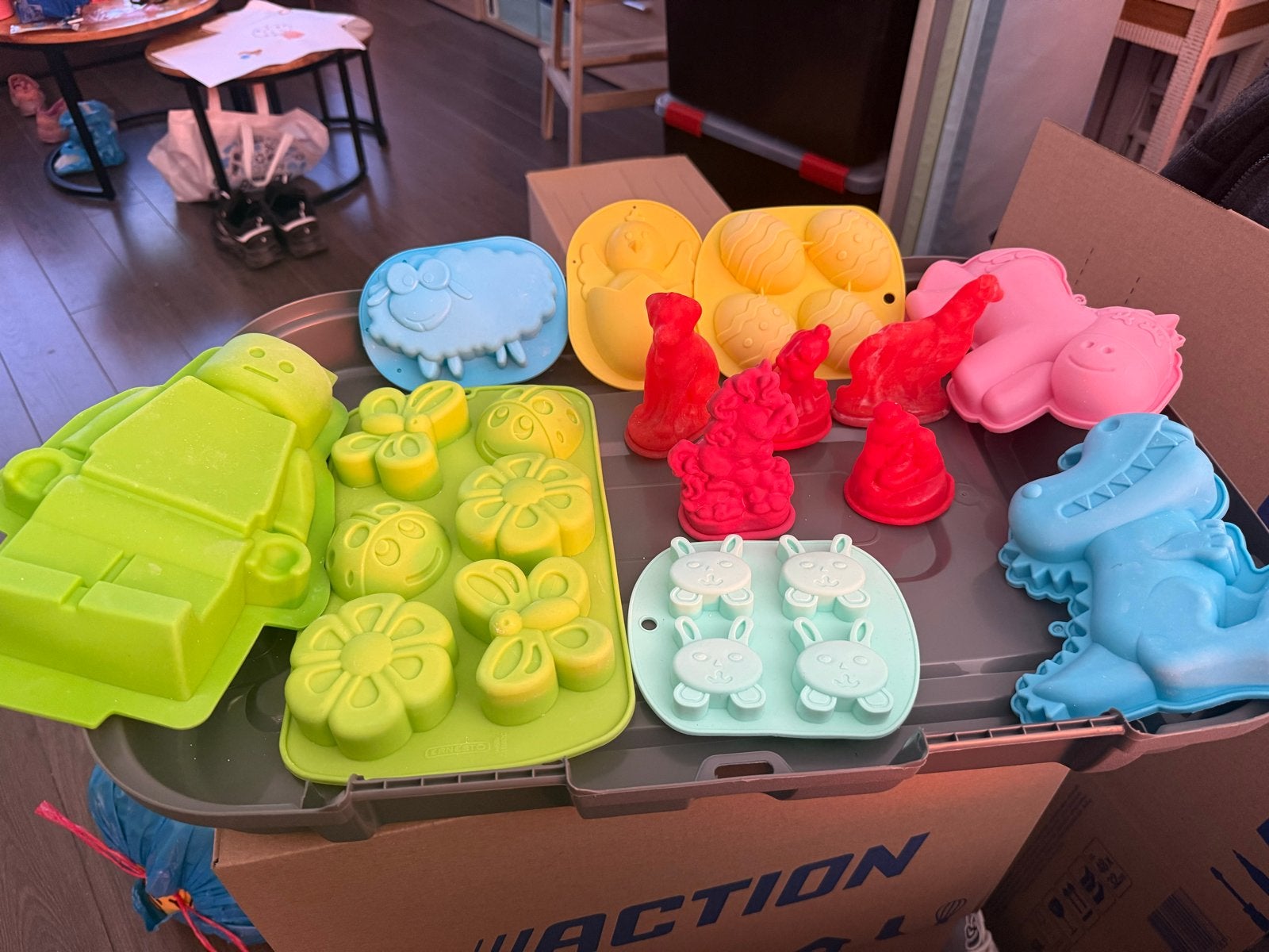 Gipsmallen voor creatieve knutselprojecten, Gebruikt, Dieren, Meerkleurig, Ophalen of Verzenden
