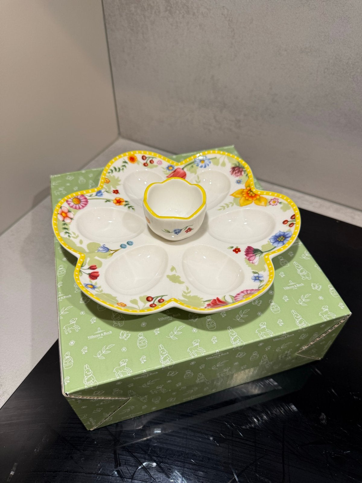 Villeroy & Boch eierhouder / eierrekje - Nieuw in doos, Nieuw, Ophalen of Verzenden, Porselein, Overige typen