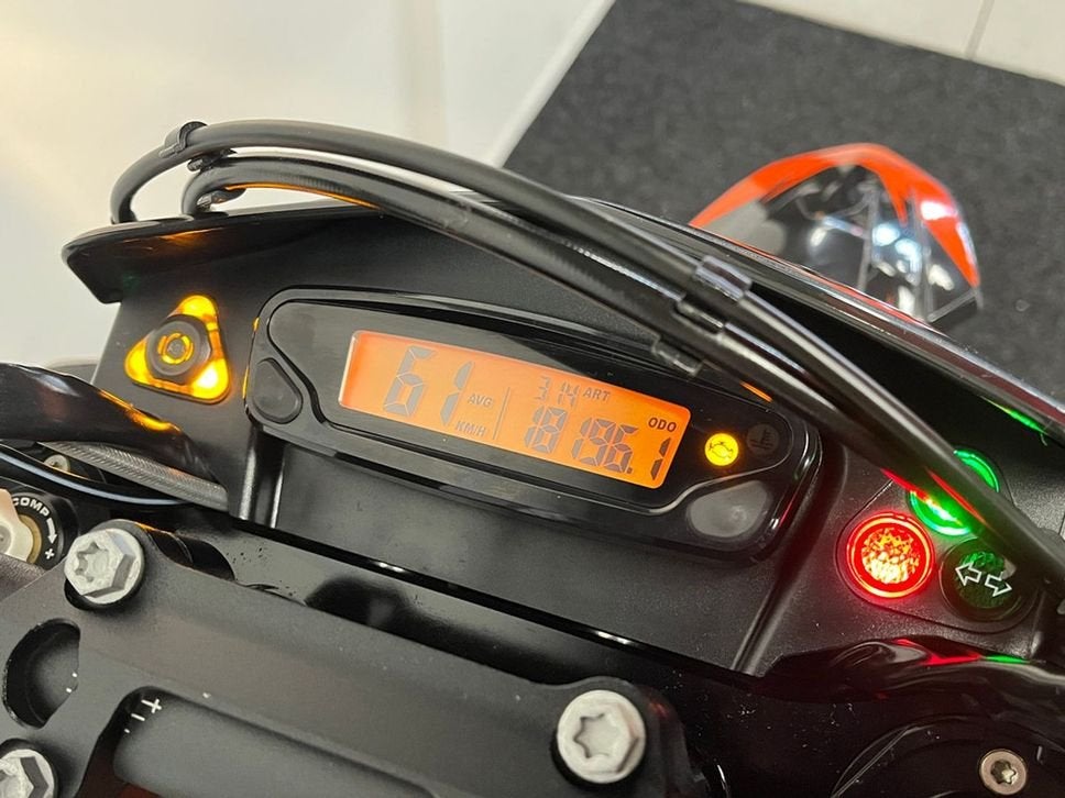 KTM 690 SMC R (bj 2026), KTM, Bedrijf, Onbekend, 690 cc