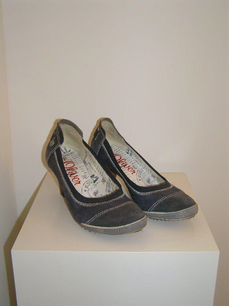 Blauwe s.Oliver pump maat 39., Pumps, Blauw, Nieuw, Ophalen of Verzenden