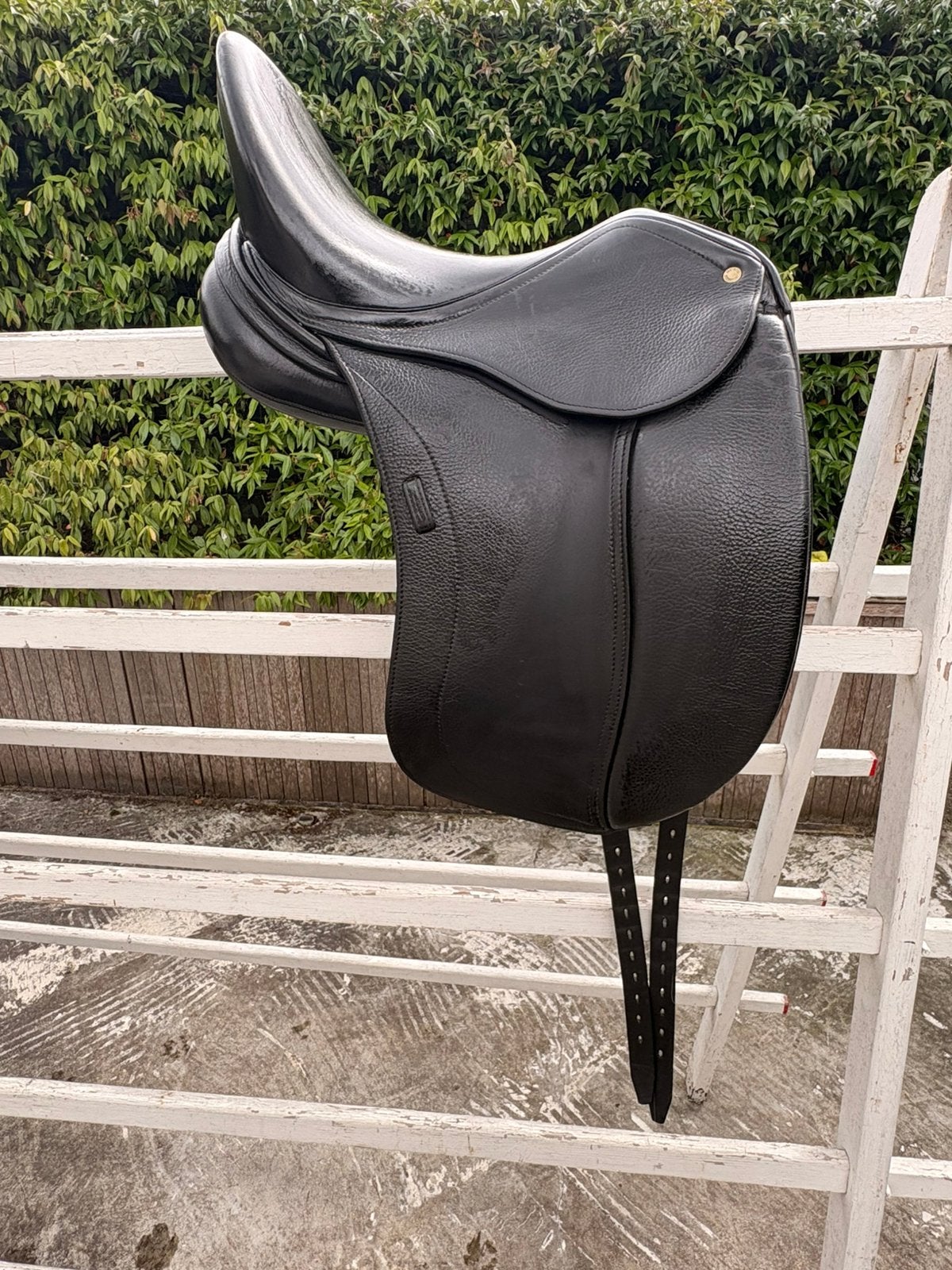 Schleese Tango dressuurzadel 17,5", zeer nette staat, Dieren en Toebehoren, L (17.5 inch), Dressuur, Overige merken, Ophalen of Verzenden