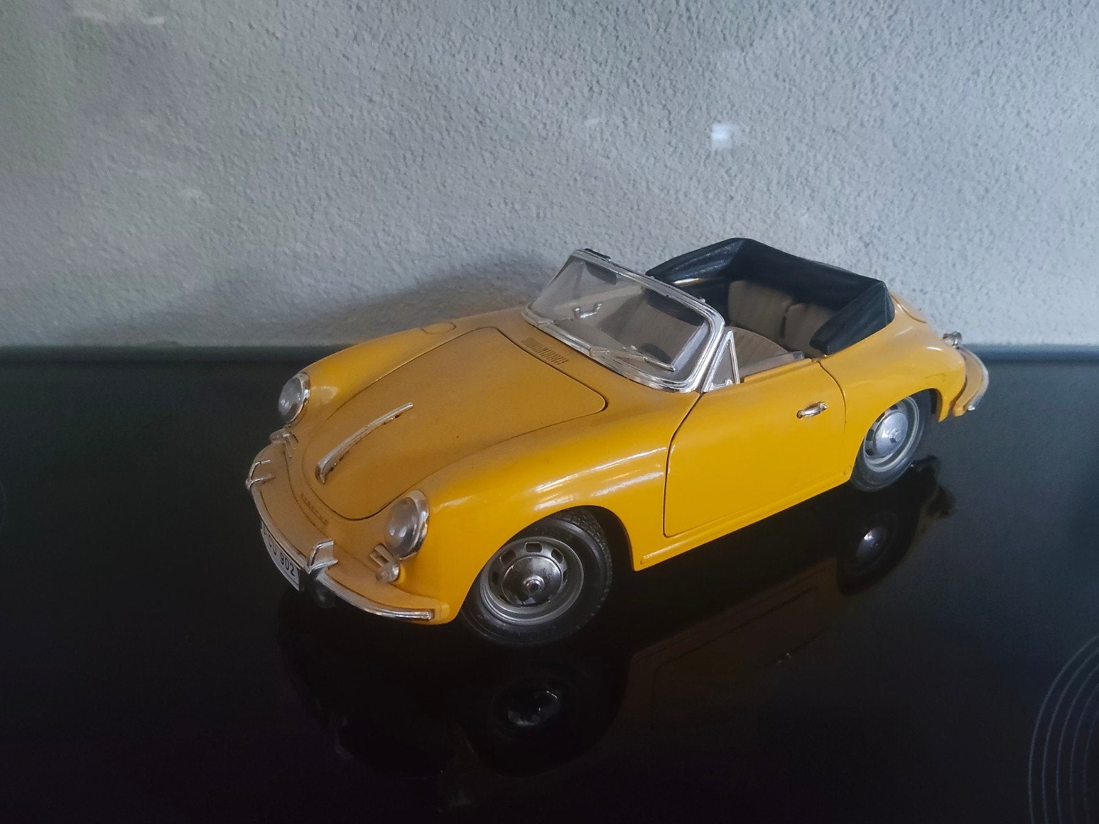 Porsche modelauto, Hobby en Vrije tijd, Modelauto's | Overige schalen, Ophalen, Auto