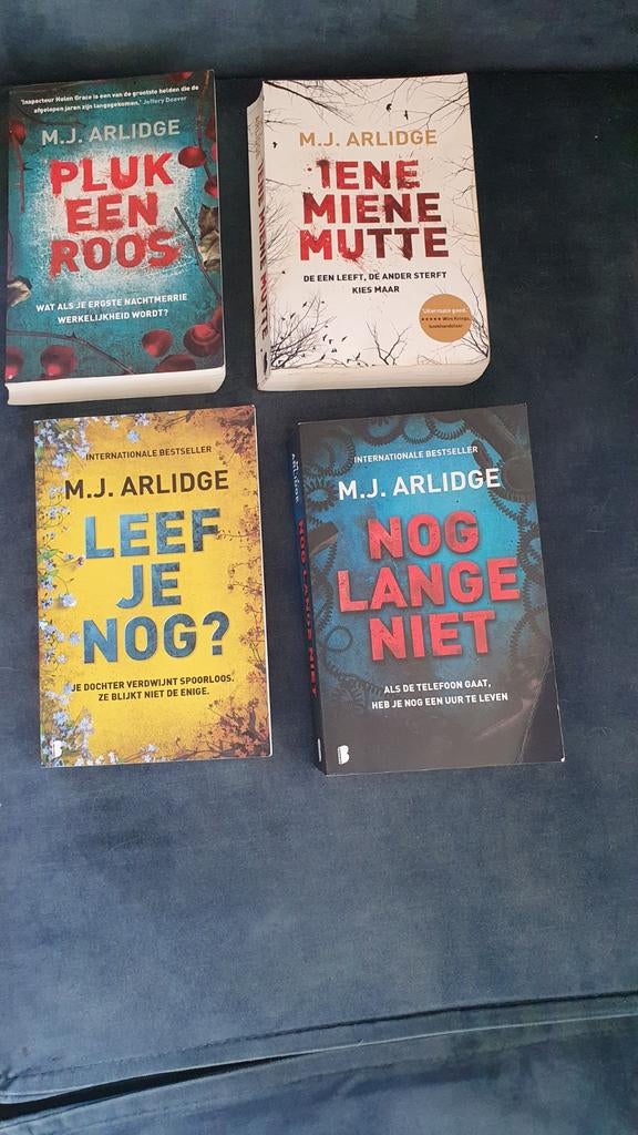 Nog 1 boek  M.J. Arlidge, Ophalen of Verzenden, Gelezen, M.J. Arlidge