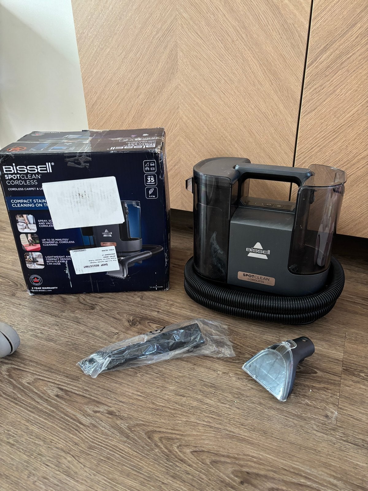 Bissel spotclean Cordless |Draadloze tapijt reiniger, Ophalen, Zo goed als nieuw
